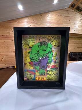 Marvel Comics The Incredible Hulk 3D Shadow Box Picture 11" X 9" Wall Art